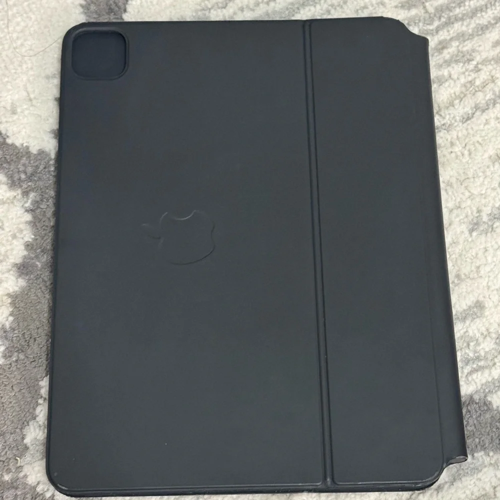 Apple Magic Keyboard iPad Pro 11